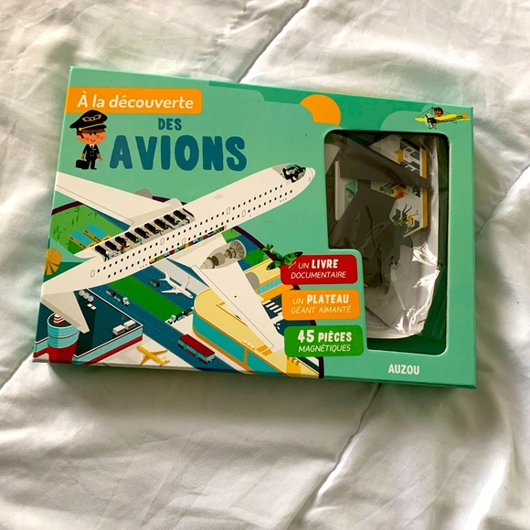 New Gift box aircraft discovery A la découverte des avions Auzou - Picture 1 of 2